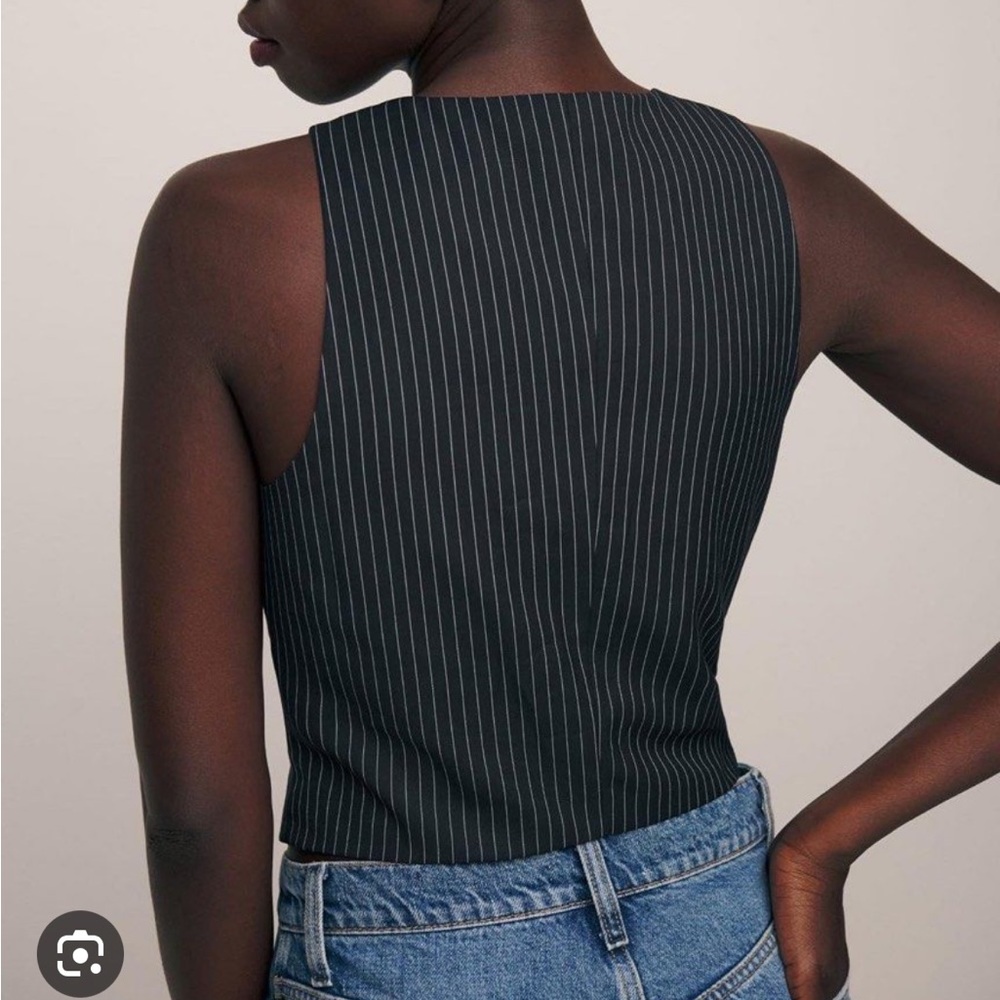 NWT REFORMATION Devin Vest, Black and White Stripe, size 4 - Picture 2 of 3
